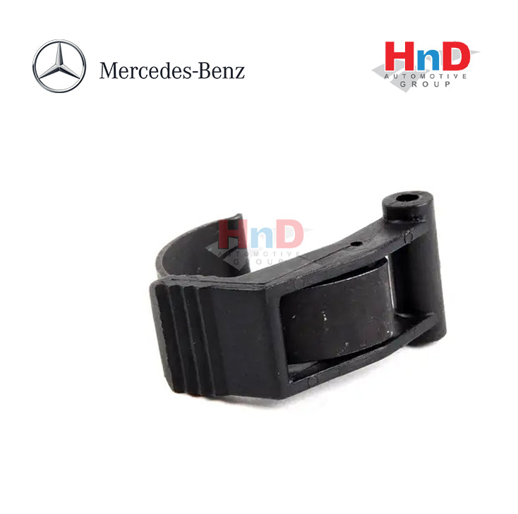 Mercedes Benz Genuine LATCH Snap Fastener 0000943855