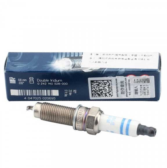 Bosch Spark Plug ­YR 6 TII 330 T ­7431 (101 905 622) For Audi 0242140528