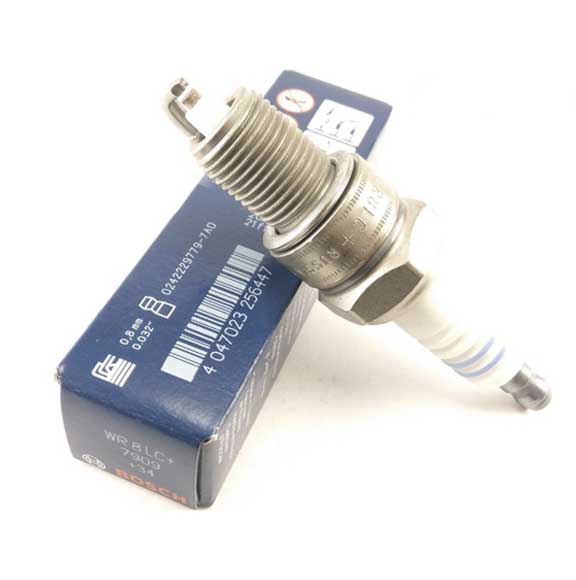 Bosch Spark Plug WR 8 LC+ 34 ­7909 For BMW 0242229779