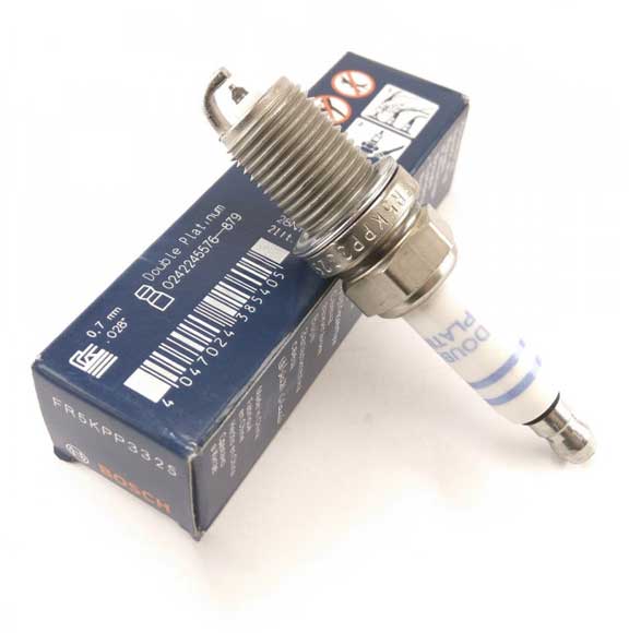 Bosch Spark Plug FR5KPP332S ­8158 (06H 905 601) For Audi 0242245576 ...