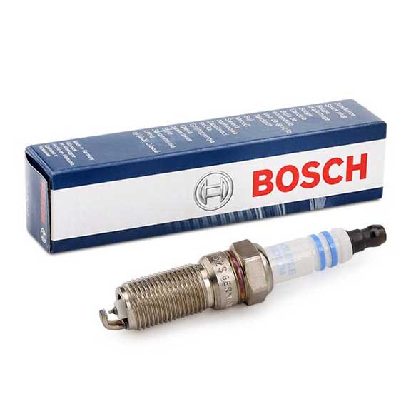 BOSCH SPARK PLUG (HR 7 NII 332 S) LR025605 For Land Rover 0242236675