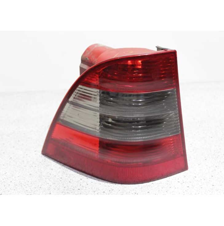 Mercedes Benz Genuine TAIL LAMP LH W163 ML   1638202564